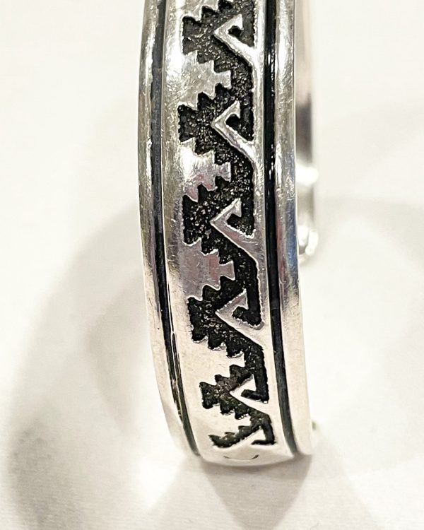 Thomas Singer Sterling Silver Cuff Bracelet, Navajo Etched Overlay Bracelet SZ 7  For Discount