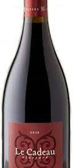 Le Cadeau Pinot Noir  Red Label  Chehalem Mountains 2021 2021 Sale